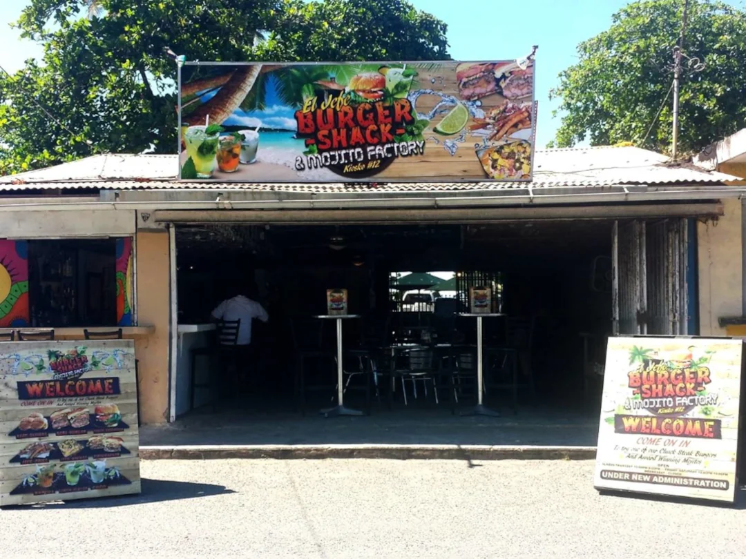 The front of kiosk #12 El Jefe Burger Shack and Mojito Factory.