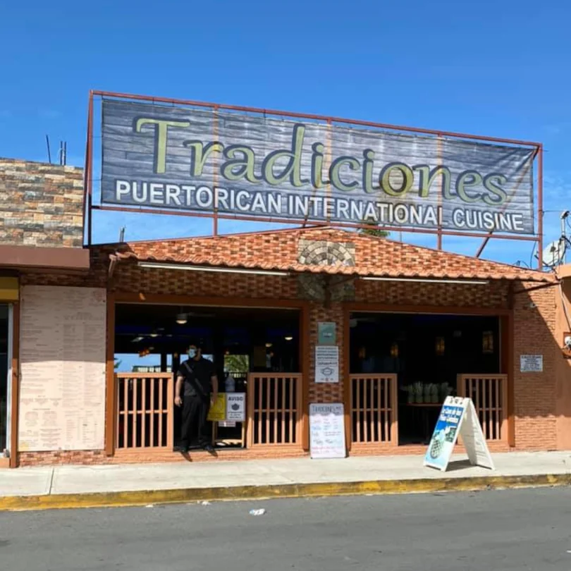 The front of Tradiciones Puerto Rican International Cuisine, Kiosk #27.